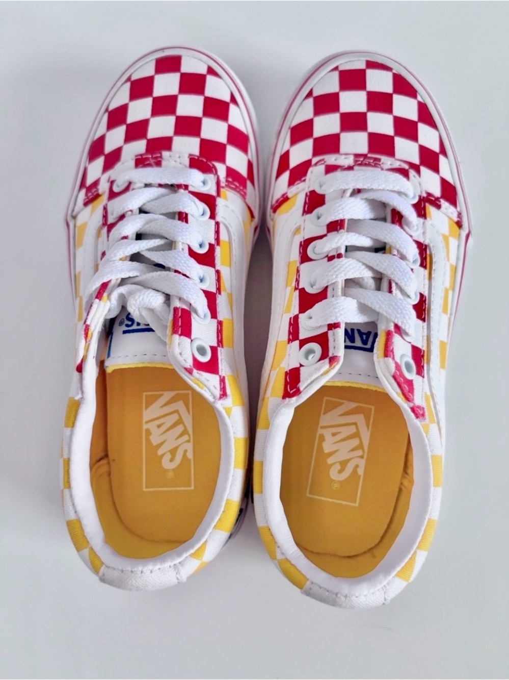 NWOT Vans Checkerboard Little Kid Sneakers Multicolor Lace-Up Unisex Size 13 - Picture 1 of 10